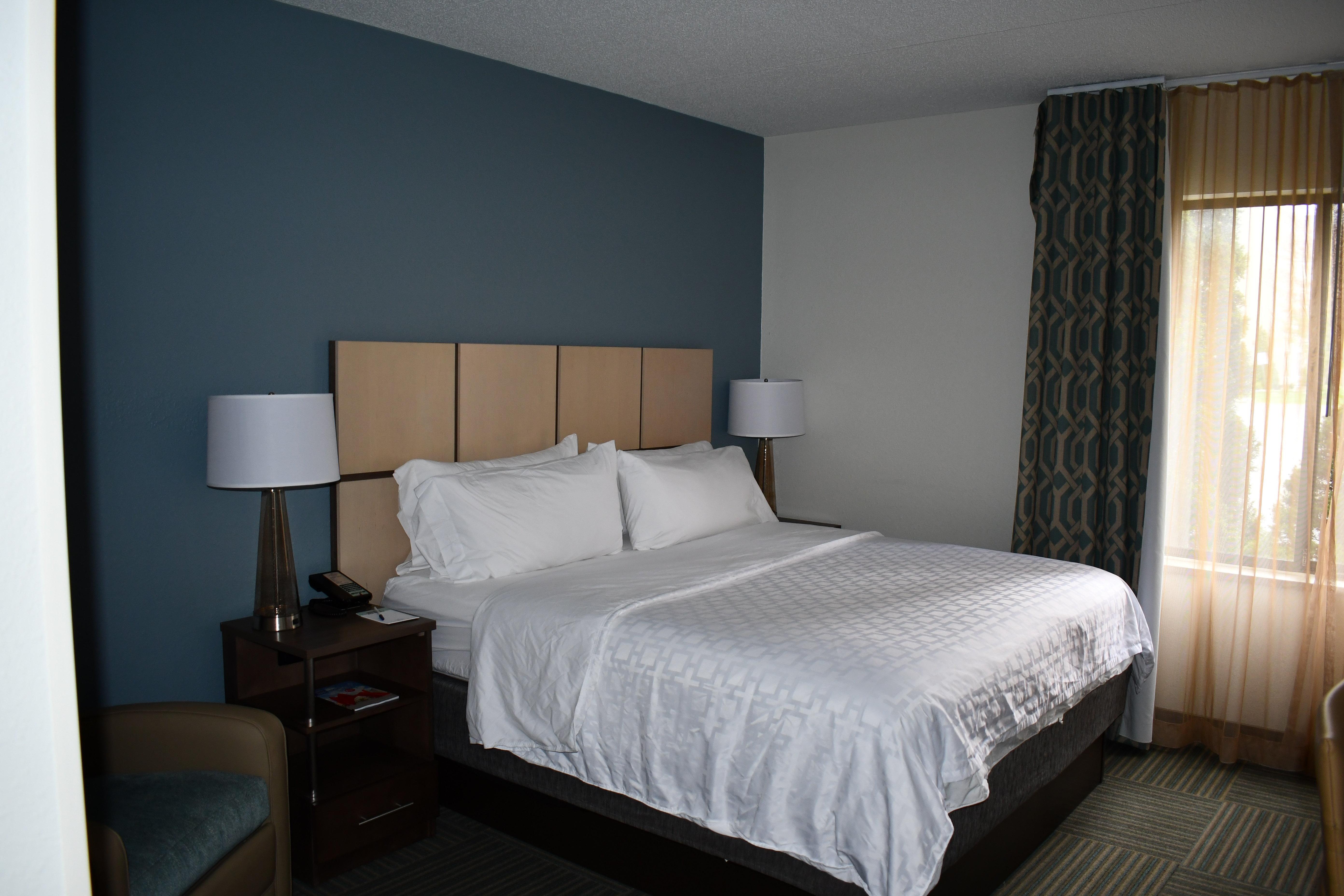 Candlewood Suites Grand Rapids Airport By Ihg Cascade Zewnętrze zdjęcie