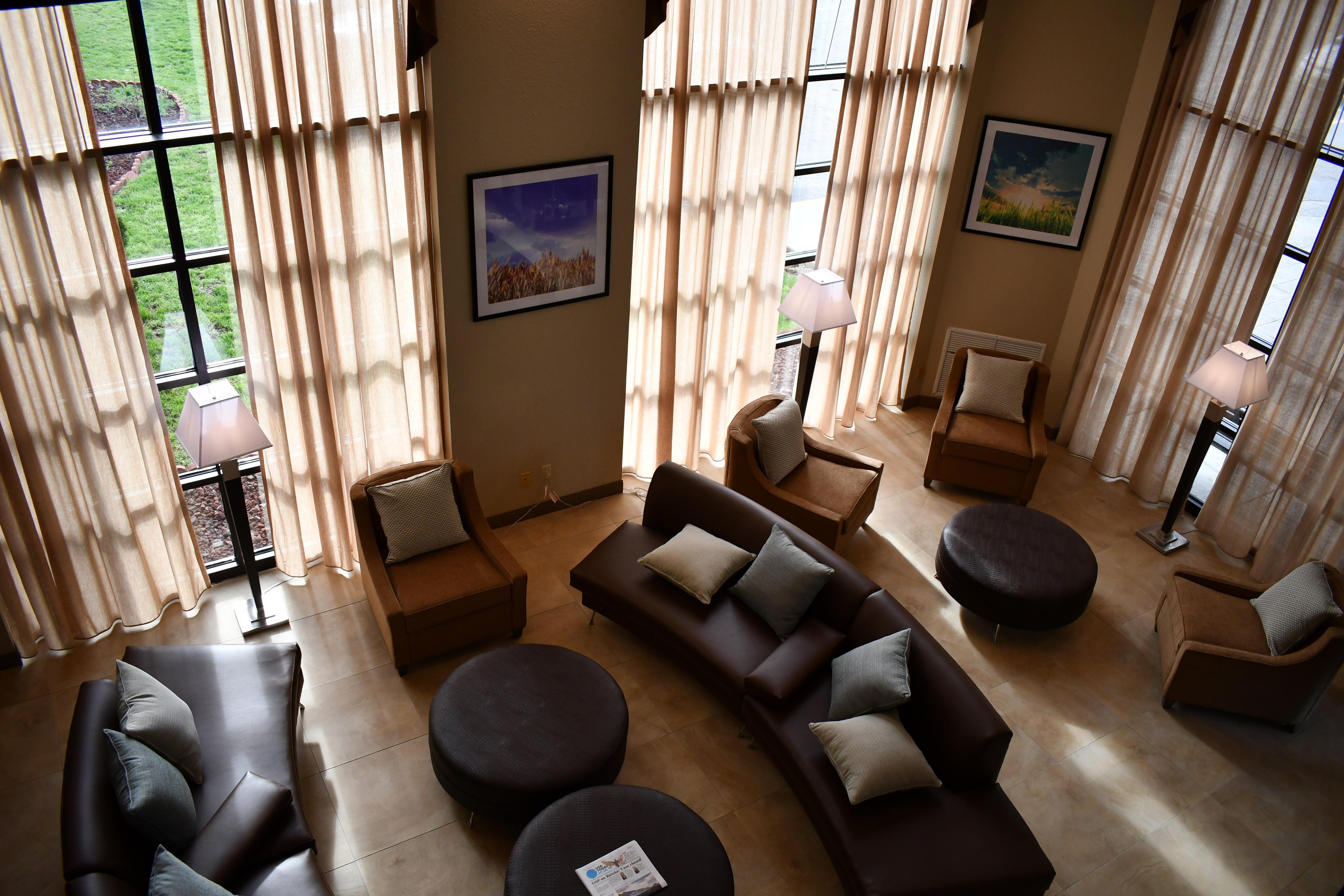 Candlewood Suites Grand Rapids Airport By Ihg Cascade Zewnętrze zdjęcie