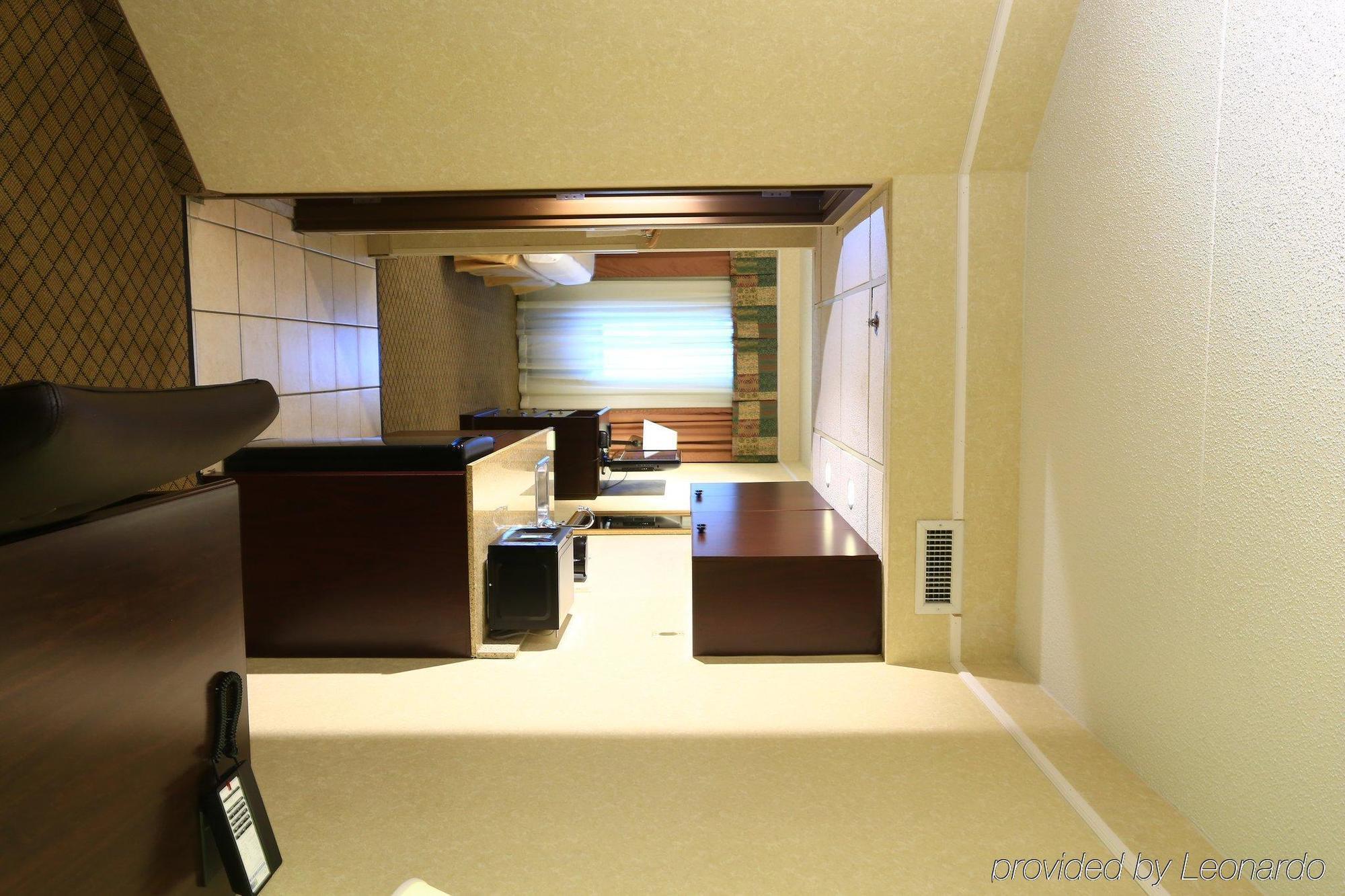 Candlewood Suites Grand Rapids Airport By Ihg Cascade Zewnętrze zdjęcie